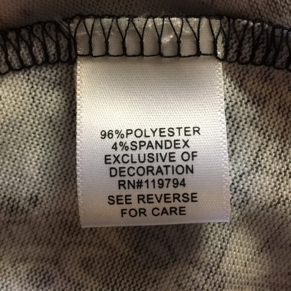 Unity World Wear | Gray/White Bell Sleeve Top S - Picture 4 of 5